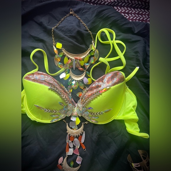 Caribana 2016 carnival nationz costume - Picture 2 of 4